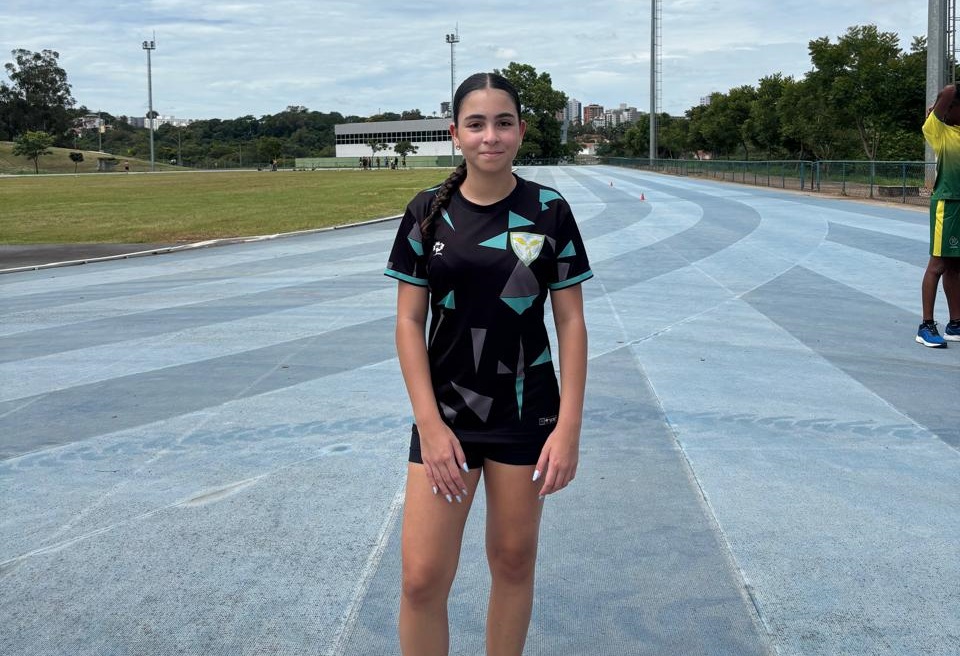 Sandumonense Gabriella Nogueira participa de camping de atletismo na Universidade Federal de Lavras